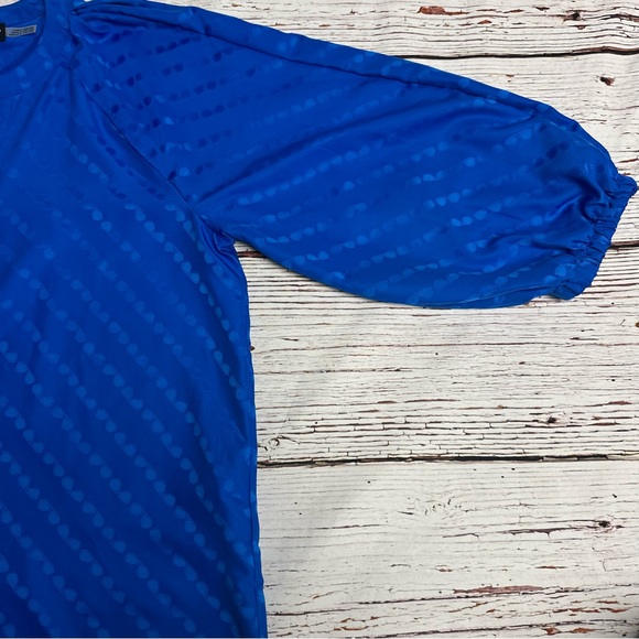 KARL LAGERFELD PARIS Women's Sunglass Jacquard Blouse - Picture 4 of 10